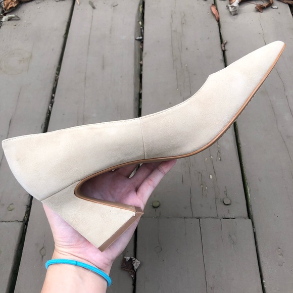 Vince Camuto Nude Suede Hailenda Pointed Toe Pumps - Picture 10 of 15
